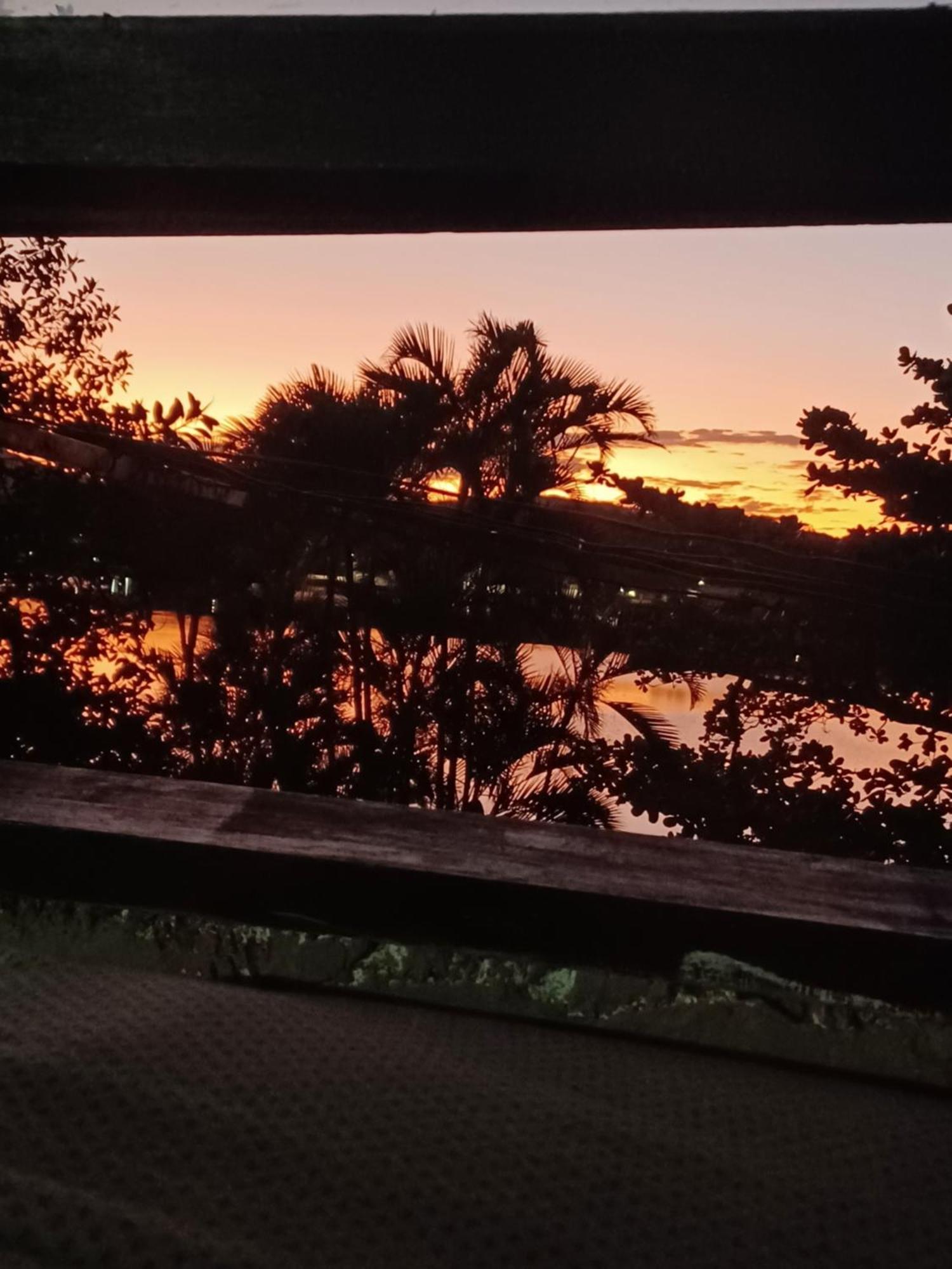 Lakehouse 24Hs Hostel Lagoa Conceicao Florianopolis Exterior photo